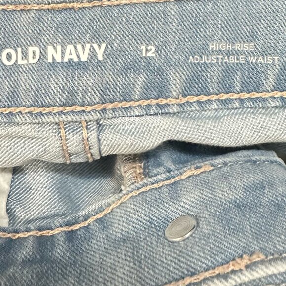 Old Navy High-Rise Light Wash Raw Fringe Hem Denim Shorts Size Children's 12 - Picture 3 of 4